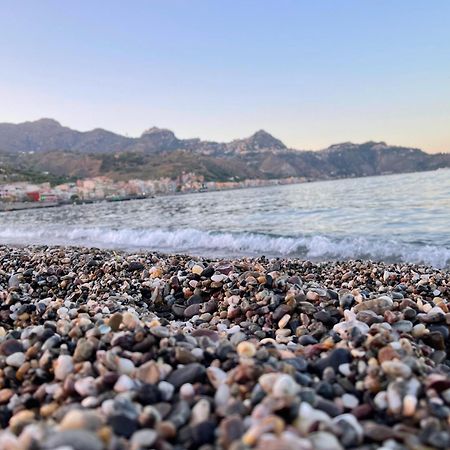 Casa Vacanza Giardini Naxos Taormina Miranaxos Bagian luar foto
